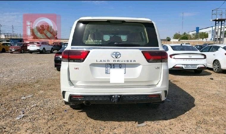 تويوتا لاندكروزر